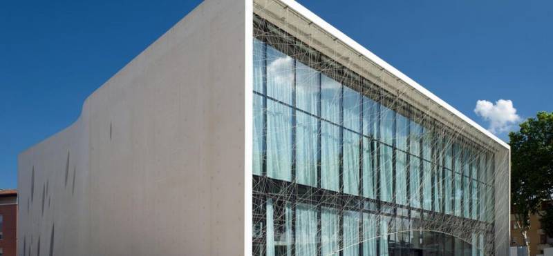 Médiathèque et Centre d'art Colomiers Pavillon blanc Henri-Molina